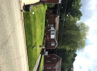 29 Glenburn Dr, Pittsburgh, PA