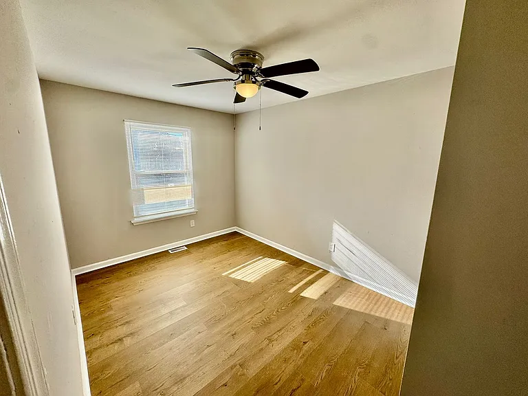 16 Indian Hill Ln — Photo 12