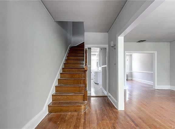 4th image of 3424 Hanover Ave