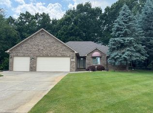 70173 Hillside Ct, Romeo, MI 48065