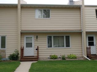 1433 Eastwood St, Bismarck, ND 58504