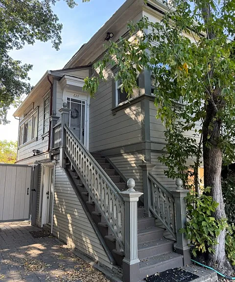 5th St — Photo 1