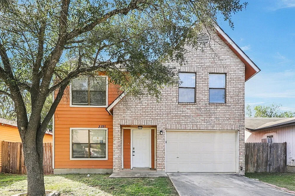 4 bed, 2.5 bath, 1837 sqft, $1,570 — Photo 1