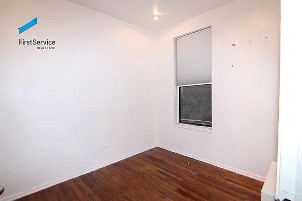 Rented by FirstService Realty (legacy) | media 27