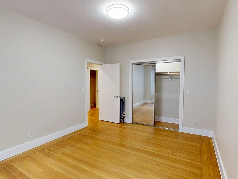701 Taylor Street — Photo 2