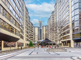 211 Saint Patrick St #106, Toronto, ON M5T 2Y9