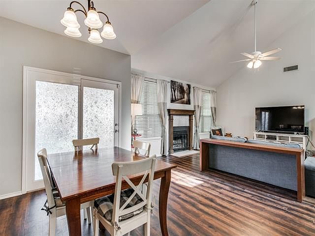 1st image of 2308 Roanoke Cir