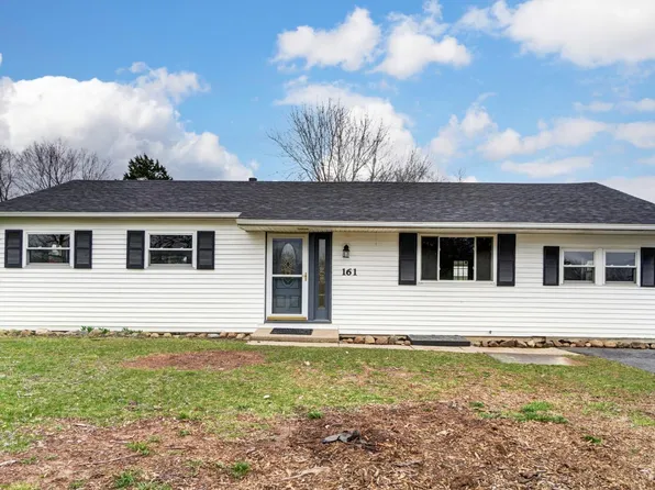 161 Walnut Ave, Carlisle, OH 45005