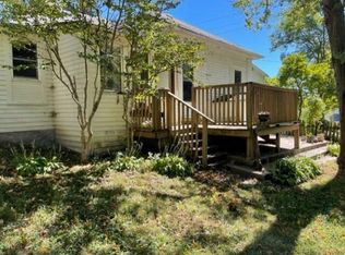 204 Clark St, Rocheport, MO 65279