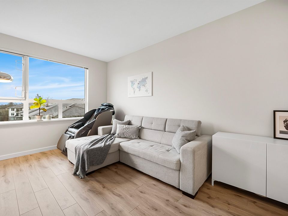 1st image of 9233 Odlin Rd #511