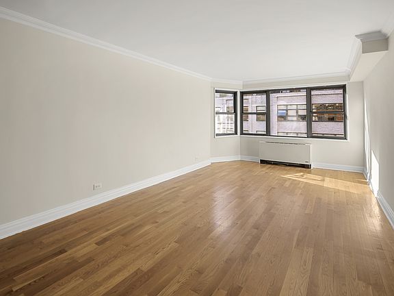 3rd image of 141 E 33rd St APT 16c