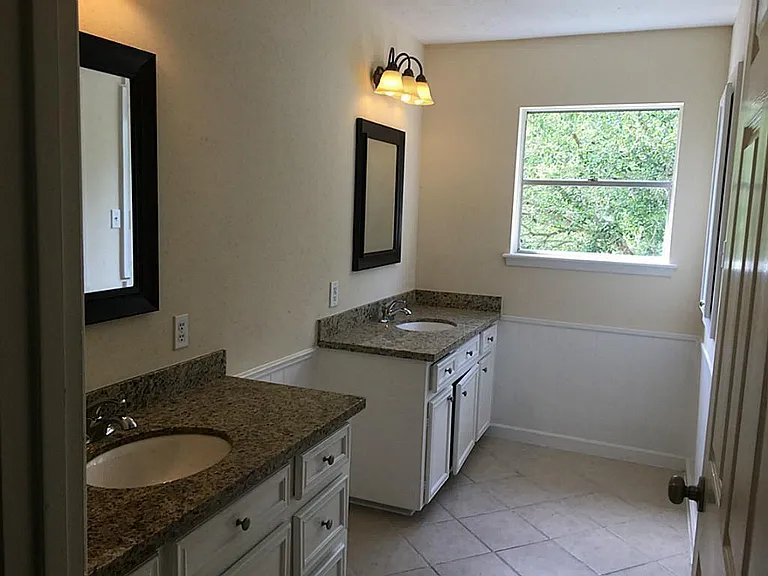 5115 Tashkent Dr — Photo 12