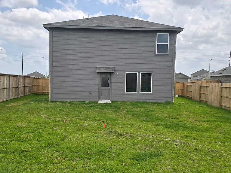 26706 Dalmatian Bellflower Dr — Photo 5