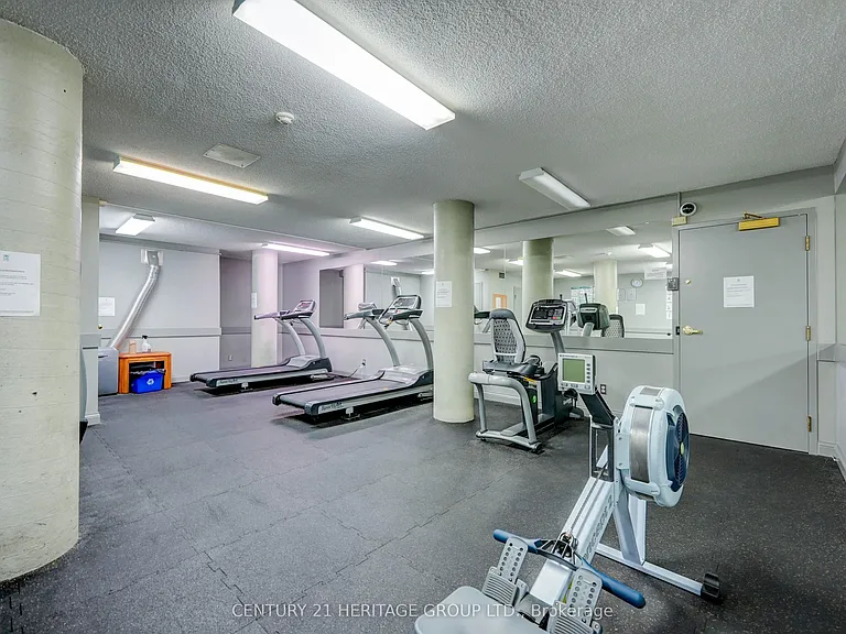92 King St E #207 — Photo 25