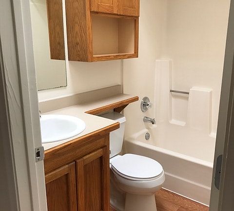 4th image of 2868 N Sparkman Blvd