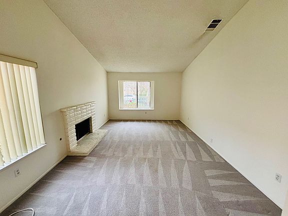 4th image of 3220 E Avenue S2