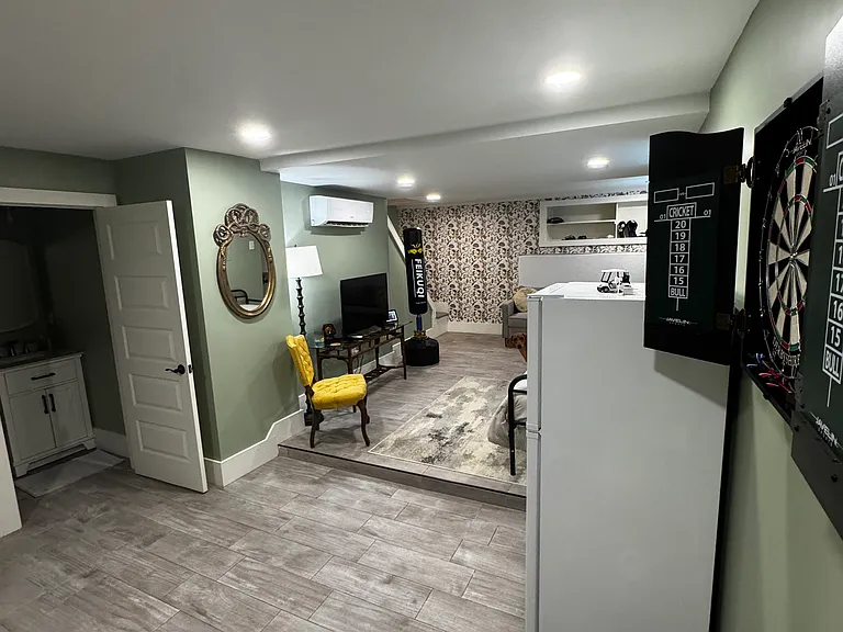 1075 N Highland Ave NE #2 — Photo 10
