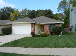 114 Arbor Cir, Council Bluffs, IA 51503