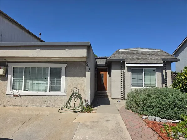 223 Loupe Ct, Gilroy, CA 95020