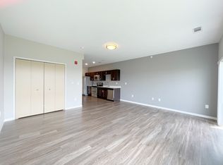 Coulee Ridge Luxury Apartments, Bismarck, ND 58503