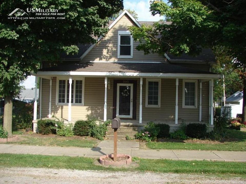 1st image of 300 N 6th St
