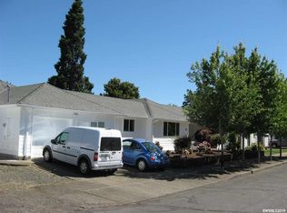 633 7th Ave SW, Albany, OR 97321