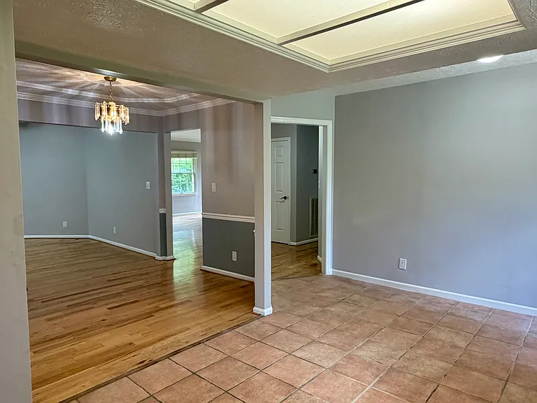 175 Highland Cir — Photo 8