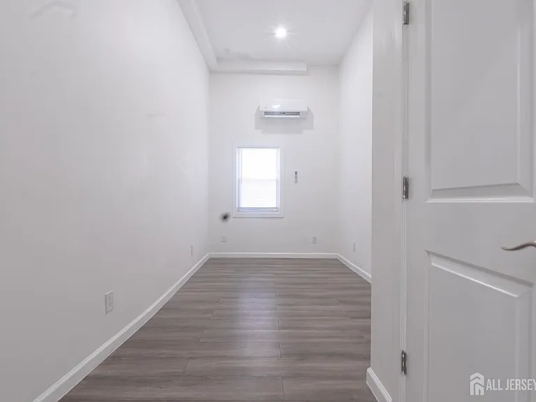 370 Pacific Ave #1 — Photo 13