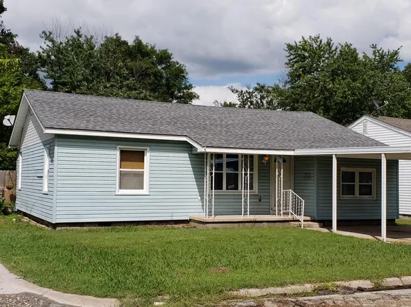 714 13th Ave NW, Miami, OK 74354