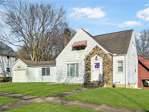 1402 Delaware Ave, New Castle, PA 16105
