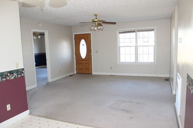 2nd image of 4644 Maple Shade Cir