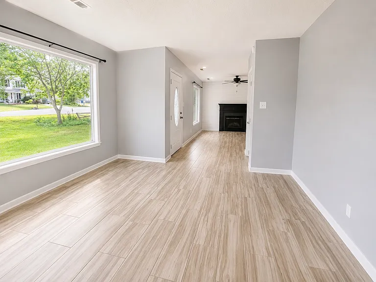 14109 Bermuda Point Ct — Photo 12