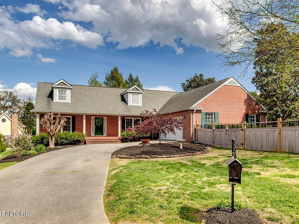 1st image of 7804 Julia Ct