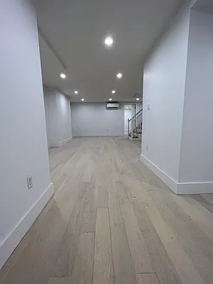 Rented by Oxford Property Group | media 6