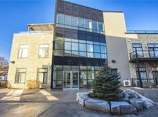 85 Morrell St #215A, Brantford, ON N3T 4J6