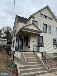 1541 W Norwegian St, Pottsville, PA, 17901