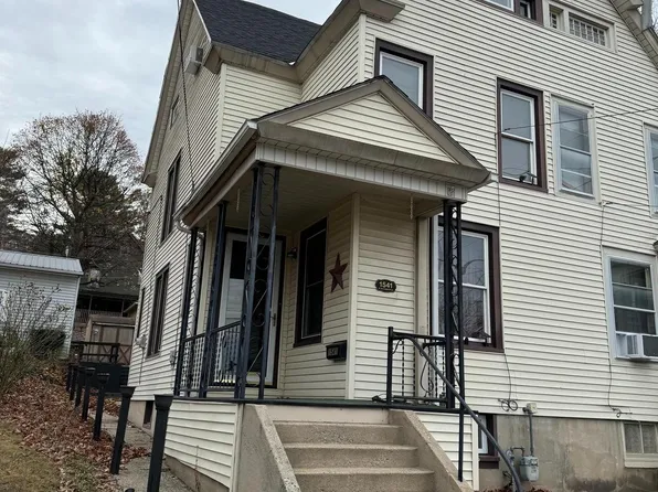 1541 W Norwegian St, Pottsville, PA 17901