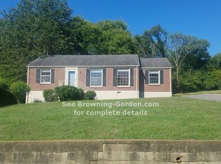 819 Neartop Dr, Nashville, TN 37205