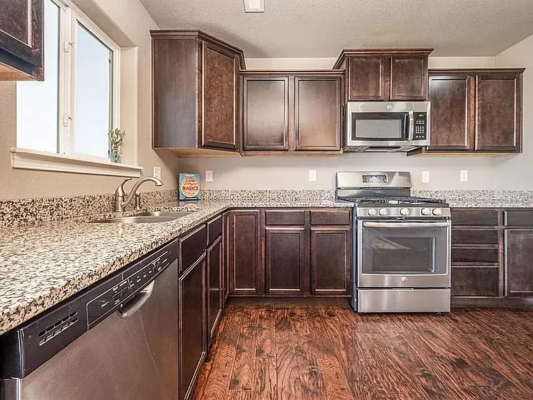 8884 Vanderwood Rd — Photo 36