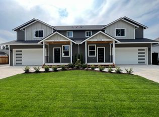 21120 66th Dr NE #A, Arlington, WA 98223