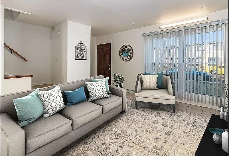 3 bed, 1148 sqft, $2,500 — Photo 2