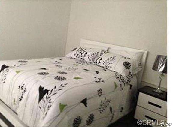4th image of 1130 S Flower St APT 120