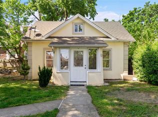 45 Dehnhoff Ave, Freeport, NY 11520