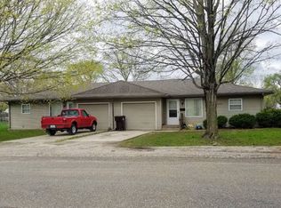114 Virginia Ln, Rushville, IL 62681