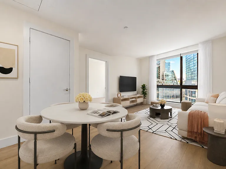 25-21 43rd Ave #Penthouse 1 — Photo 1