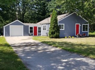 537 N Buys Rd, Muskegon, MI 49445
