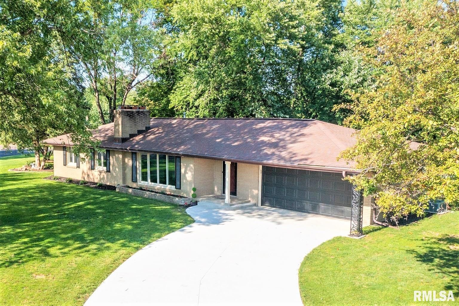 104 Country Club Dr, Pekin, IL 61554 MLS PA1244857 Zillow