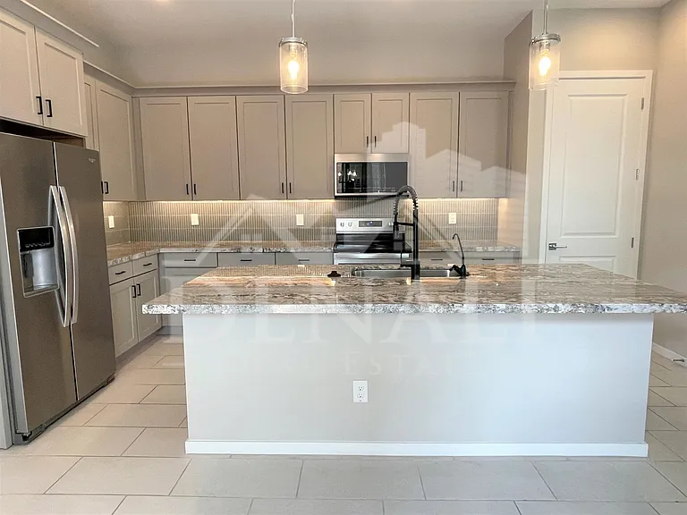 901 S Smith Rd #1047 — Photo 3