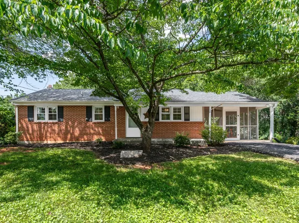 116 Walton Dr, Lynchburg, VA 24502