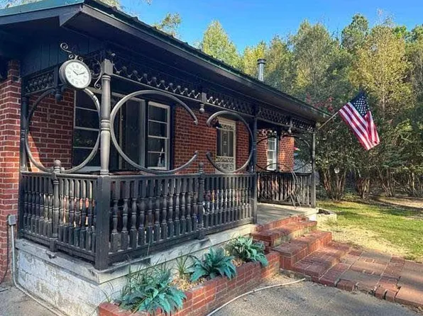 4223 W Hensley Rd, Hensley, AR 72065